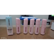 LIP GLOSS - ESSENCES GLOSSY ME LIP 2G