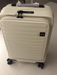 Lojel cubo 行李箱全新