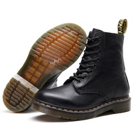 Dotor Martens 1460รองเท้าบูท Martin ชั้นบนสุดนุ่มลายลิ้นจี่หนังวัว Sepatu BOOT Pendek คู่รองเท้าบูท Martin หนังสบายๆขนาด35-46