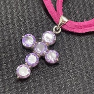 精緻紫水晶鑽石十字架項鍊 刻有JY字樣設計 (皮繩全新  墜子近新）@c565