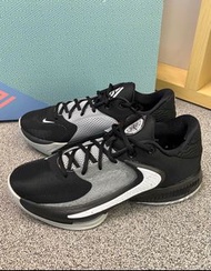 👟全新 Nike Zoom Freak 4 EP 字母哥 Barely Volt 黑 男款波鞋 頂級質感 順豐到付