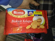roma biskuit kelapa