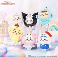 🌟現貨一套六隻 "🌟Chiikawa x Sanrio characters 糖膠毛絨公仔吊飾 Hachiware x Kitty  Chiikawa x My Melody Usagi x  布甸狗