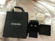 Xmas present 🎅 100% new and real mini logo Chanel 耳環 earrings 聖誕禮物🎁