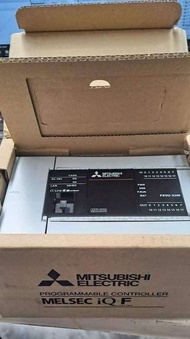 NEW PLC Mitsubishi MELSEC iQ FX5U-32MR/ES   เหลือจากงาน  มีกล่อง     (สภาพใช้ 100% )