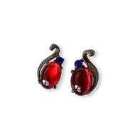 Crown Trifari Antique Jelly-Belly Ruby Red Clip-on earrings 1940s signed patent