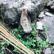 Kembang Kantil Motif Wajah Budha Perunggu Batu Merah Pusaka Antik