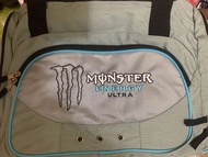 正版 Monster Energy 魔爪 行李袋