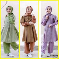 LIMITED Material ity Combination Brocade Size 8-10 Years Depending on the Child's Physical Condition