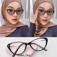 Cat Eye 9011 Women's Glasses Photochromic Lenses Minus Free box and wipe