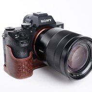 適用機型SONY A7II / A7RII 義大利皮革編織相機底座