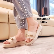 CB46 Iron-Shaped Shoes 2 Inches High Keep Your Feet Slim And Beautiful.