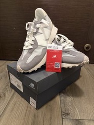 🌟全新 🌟 購自日本 🇯🇵 New balance 327 經典灰白鞋 跑鞋 running shoes 出街鞋 經典款 Sneakers ‼️只有一對‼️