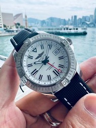 Breitling Avenger GMT43