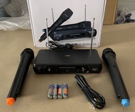 ไมค์โครโฟน ไมค์ไร้สาย Music D.J. ไมค์ลอย VHF รุ่น 206 ไมค์ลอยคู่