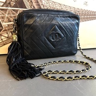 Chanel bag / 肩背包/ 相機包 lv