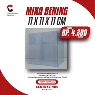 Transparent Mica 11 x 11 x 11