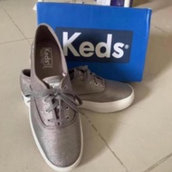 Keds women's sneakers size 39 in Silver Gray;
