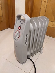 Midea mini oil heater 美的迷型充油式電暖爐 NYP-6