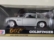 James Bond 007 Gold Finger Aston Martin DB5 car