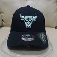 new era 9FORTY Chicago Bulls "Peppermint" Repreve Black Adjustable Cap