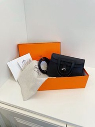 Hermes halzan mini 
黑銀