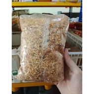 kacang mesin digunakan dalam Mee celup, abc