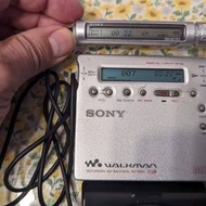 Sony /索尼 ( 銀色 )Portable MD Player MZ-R900 ,電池盒,線控