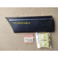 MITSUBISHI GALANT-A161 SIDE BUMPER PROTECTOR front right MB273184