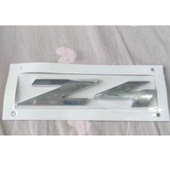 Suitable for BMW Z4 Trunk Letter Label Modified Black Version BMW Z4 Bright Silver Rear Letter Label