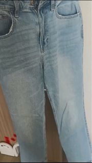 Hollister 高腰淺藍色直筒牛仔褲