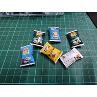 dollhouse accessories LayS