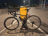 Giant Contend 公路車