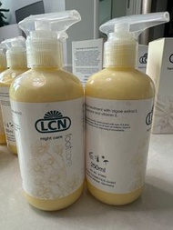 LCN night care footcare 夜間護理足部護理霜 250ml