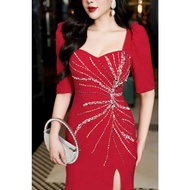 BEAUTIFUL LUXURY PROM DRESS FOR A PROM PARTY