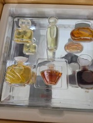 Estee Lauder 香水辦仔