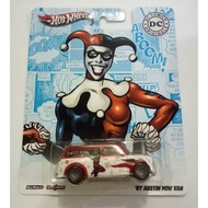 Hot Wheels "67 Austin Mini Van