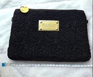 Posh 黑色蕾絲手拿包 Posh Black Lace Clutch