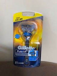 Gillette fusion 5+1 proshield 剃鬚刀   1刀架連刀頭