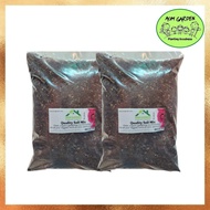 Organic Potting Soil Mix boost with Added Fertilizer for all plants ornamental vegetable fruit tree herbs Fertilizer 8L