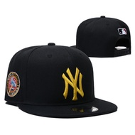 New EraNew York Yankees  Black 9FIFTY A-Frame Baseball Cap with Adjustable Back, Simple, Comfortable