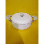 Japanese domestic non-stick aluminum pot, size 23cm, height 8cm, No words