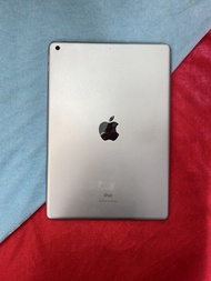 Apple iPad 8 128GB WiFi Silver , 91% Battery Health , HK Version