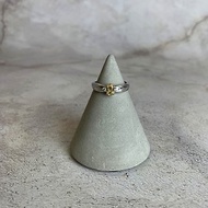 |鑲嵌珠寶| 黃水晶 鑲嵌寶石四爪橢圓形寬版戒指 一物一圖