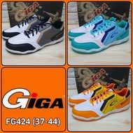 Giga FG424 รองเท้าฟุตซอล (37-44) สีดำ / สีเขียว /สีส้ม