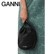 Ganni Female Bag 2022 New Style Black Fabric Lightweight Small Bag Mini Clutch Bag A4356099