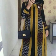 Gamis etnik Tenun Toraja