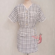 Helloshop - One Set Kotak Crop Brenda Setelan Kemeja Crop Top Dan Celana Rok Pendek