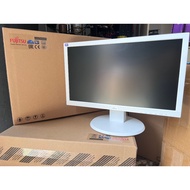 Fujitsu 20 inch monitor, durable and beautiful, comes with power cord and connection cord