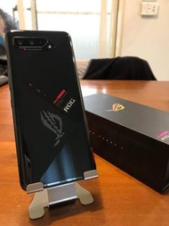 自售Rog phone 5 12g/128G狀態良好 可小議 可面交